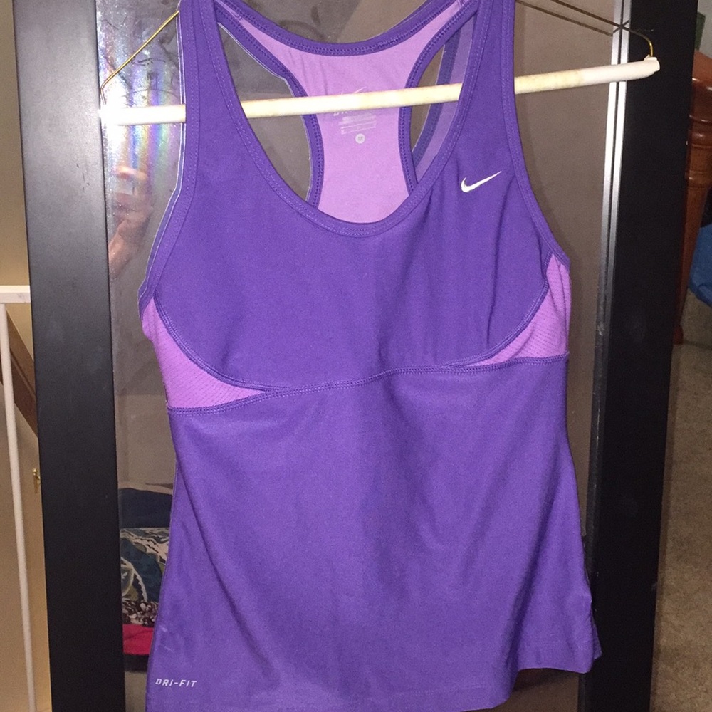 Sports tank